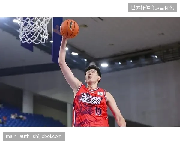 周琦与张镇麟入选国内球员二阵，徐昕凭借进步幅度赢得认可